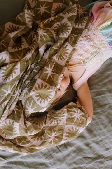 Sol Dawn Swaddle